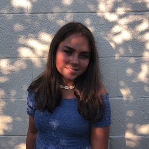 Meet your Posher, Ella